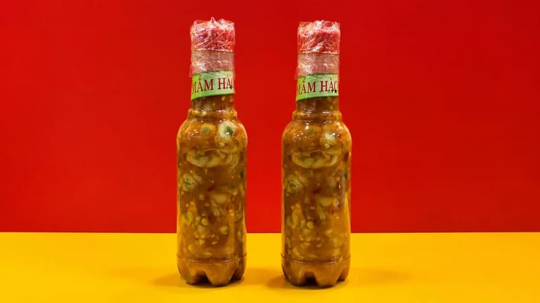 Bảo quản mắm hàu Côn Đảo