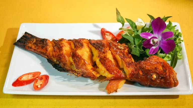 Cá mú đỏ chiên giòn