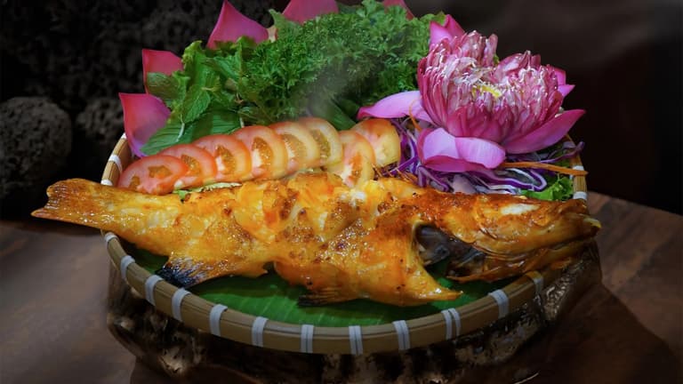 Cá mú đỏ nướng muối ớt