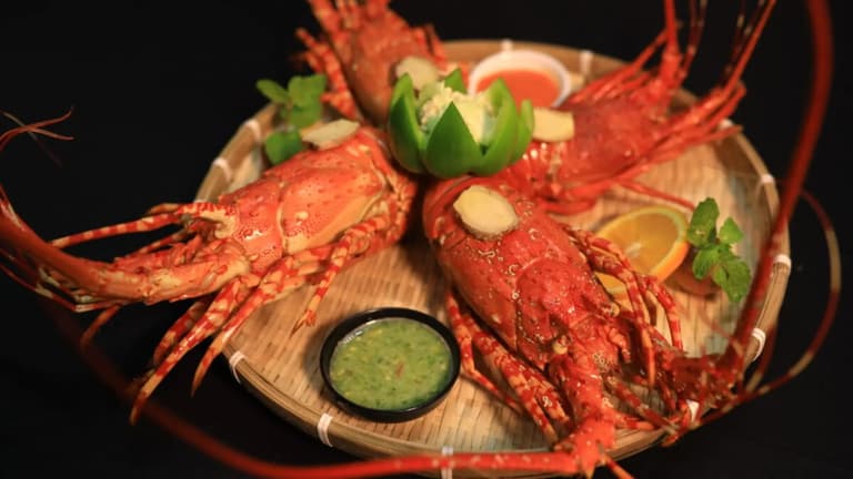 Hải sản Côn Đảo tôm hùm