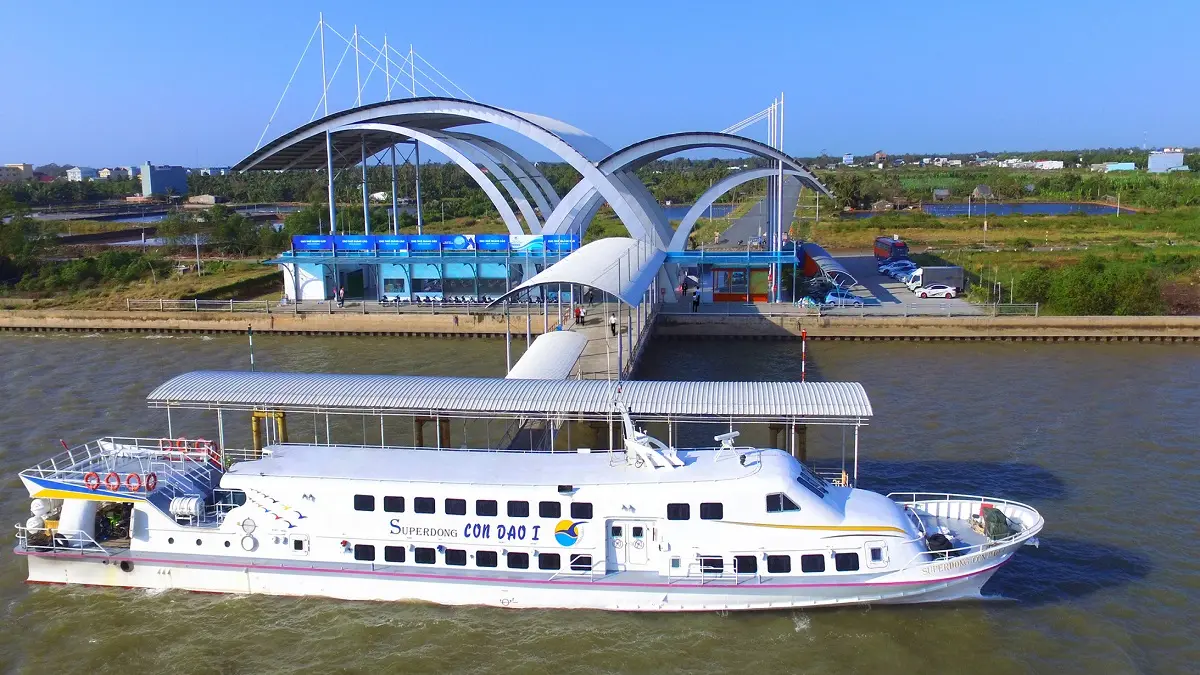 Bến tàu Superdong Trần Đề nhìn từ trên cao