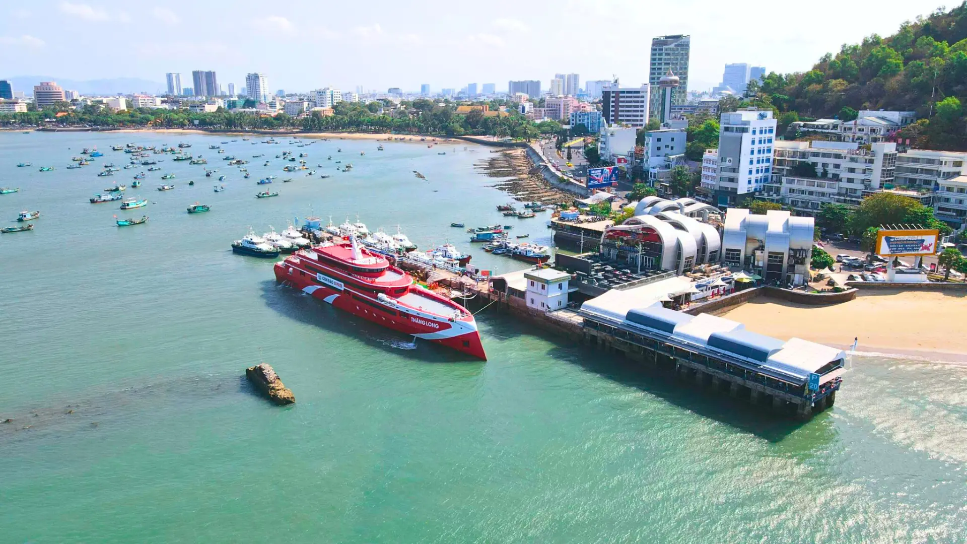 Cảng Cầu Đá nhìn từ trên cao