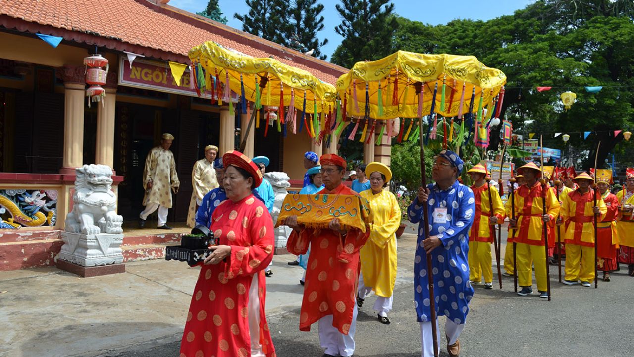 Ngày hội viếng Miếu Bà Ngũ Hành Côn Đảo