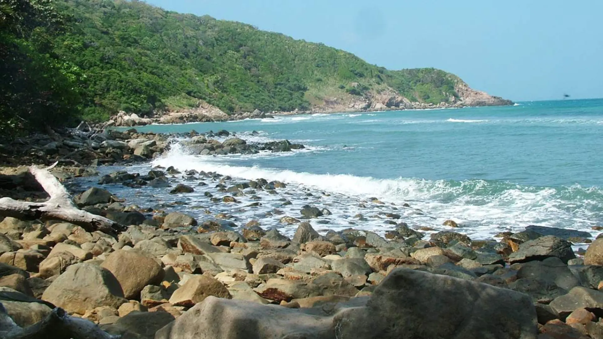 Sự tích về bãi Ông Đụng Côn Đảo